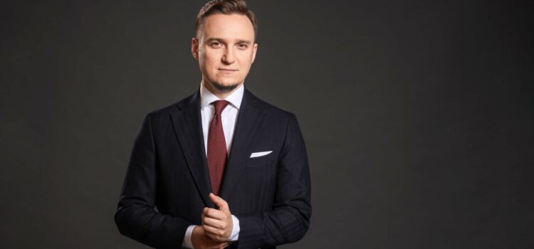 sesja-biznesowa-wizerunek-profesjonalisty-warszawa-plener